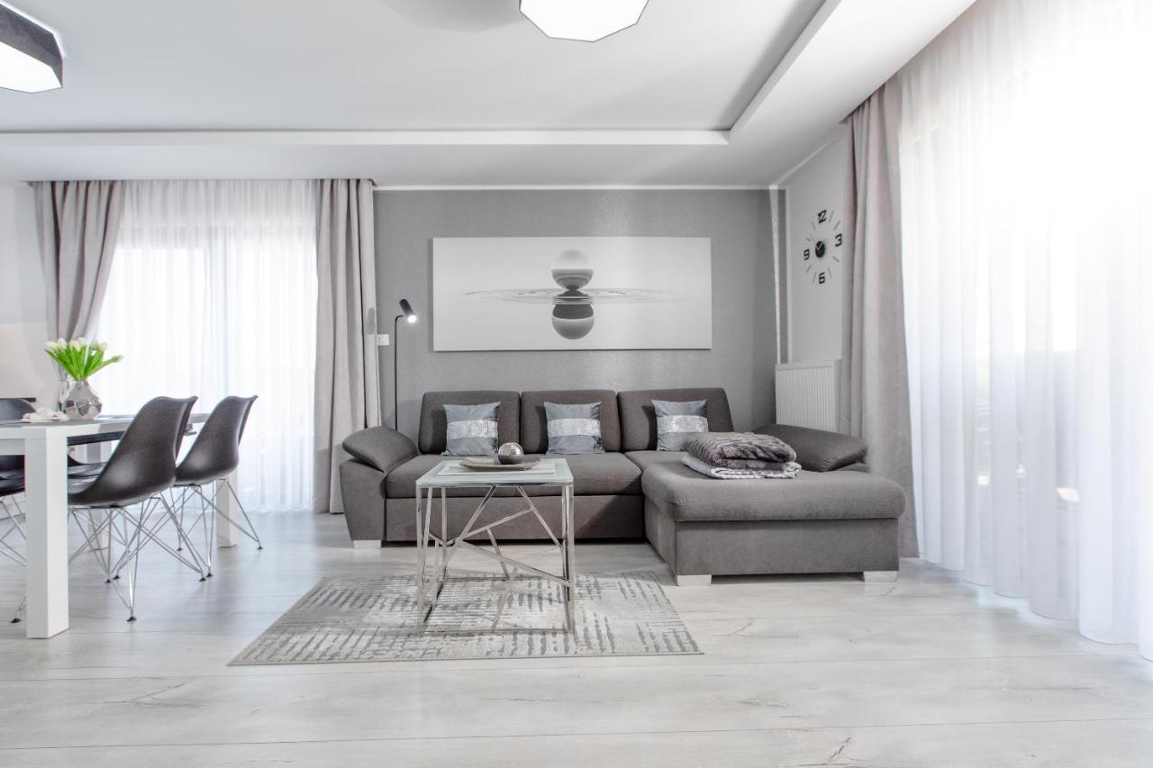 Apartament Linia Komfortu Gardenia Dziwnow Z Widokiem Na Morze Epapartamenty Dış mekan fotoğraf