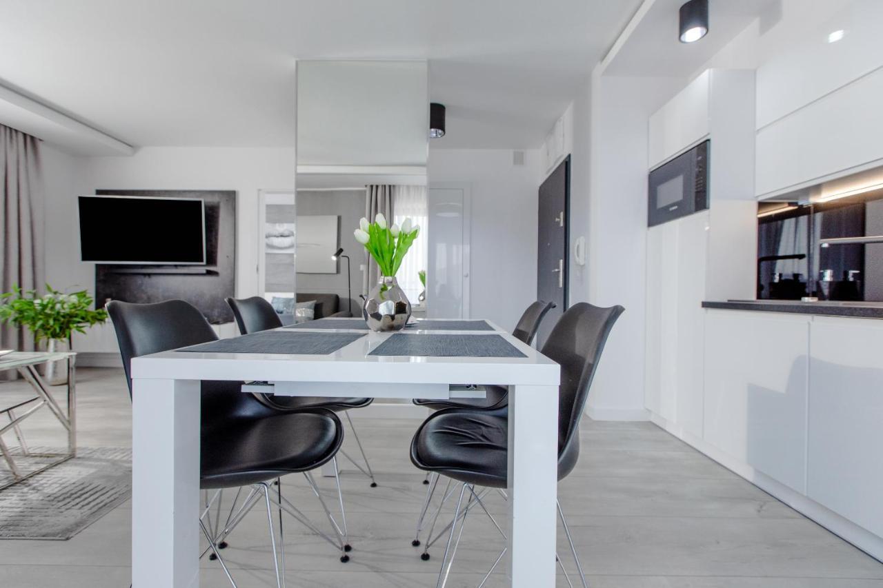 Apartament Linia Komfortu Gardenia Dziwnow Z Widokiem Na Morze Epapartamenty Dış mekan fotoğraf