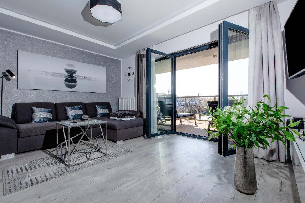 Apartament Linia Komfortu Gardenia Dziwnow Z Widokiem Na Morze Epapartamenty Dış mekan fotoğraf