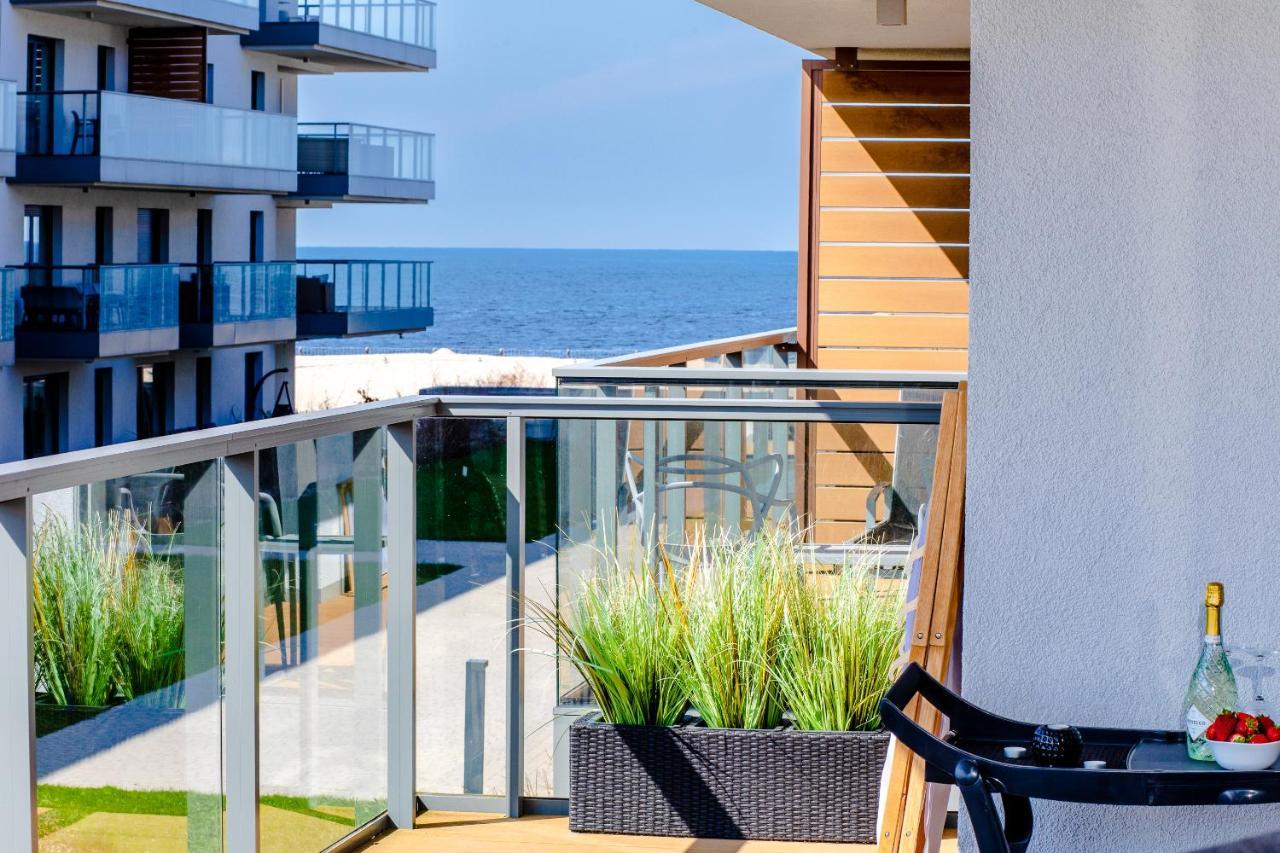 Apartament Linia Komfortu Gardenia Dziwnow Z Widokiem Na Morze Epapartamenty Dış mekan fotoğraf