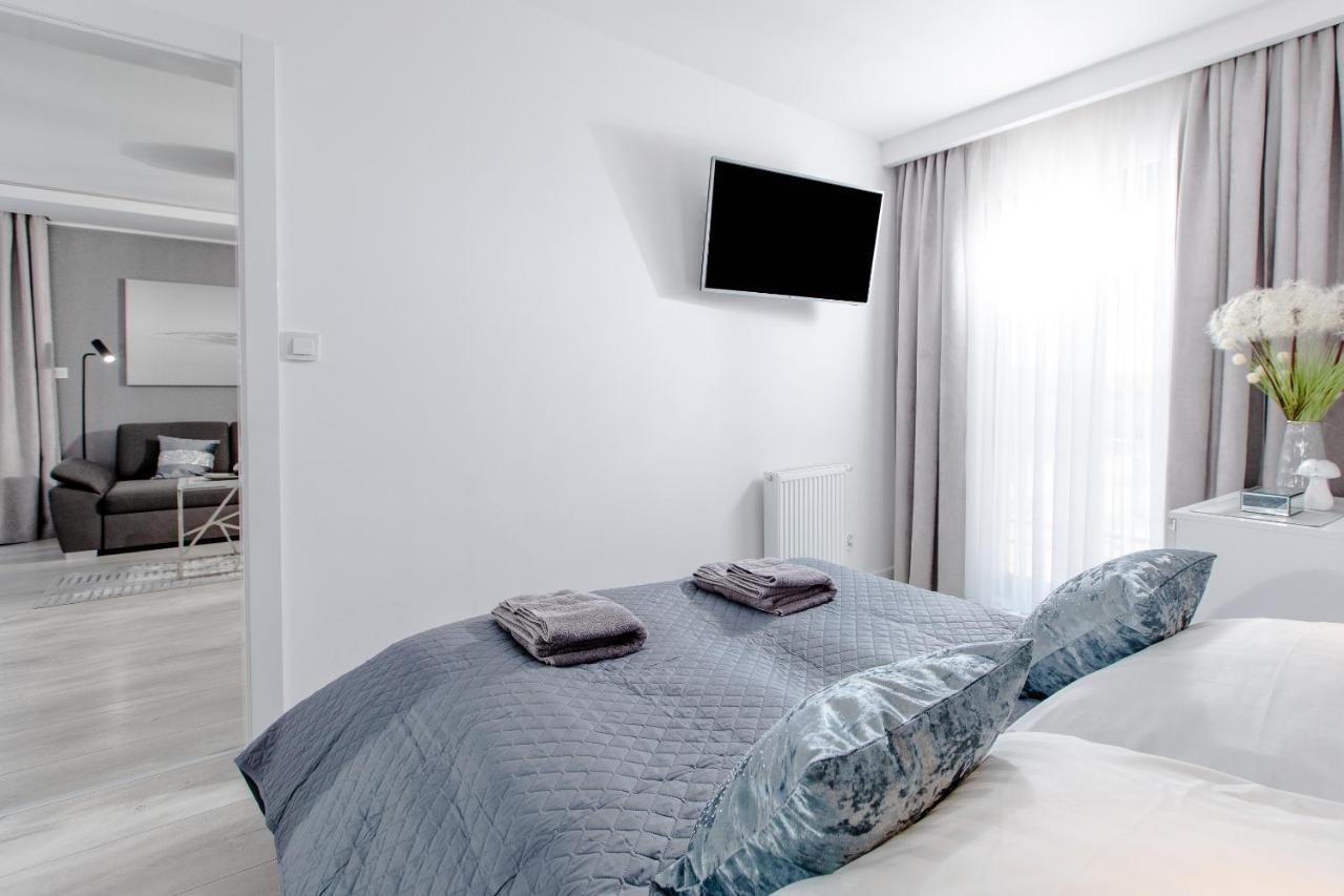 Apartament Linia Komfortu Gardenia Dziwnow Z Widokiem Na Morze Epapartamenty Dış mekan fotoğraf