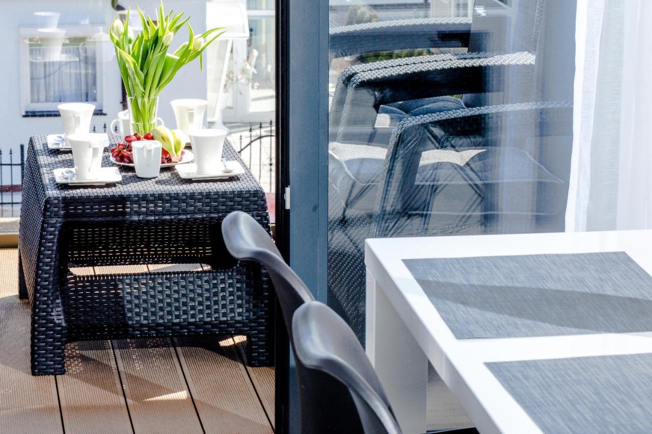 Apartament Linia Komfortu Gardenia Dziwnow Z Widokiem Na Morze Epapartamenty Dış mekan fotoğraf